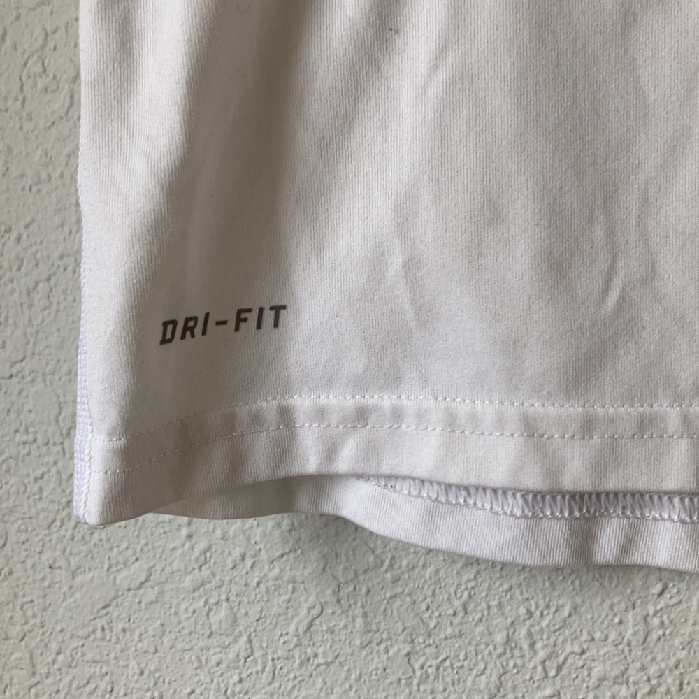 Dri fit - Picture 2 of 2
